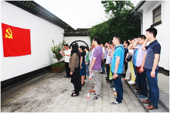 亚洲AV永久无码精品三区在线4