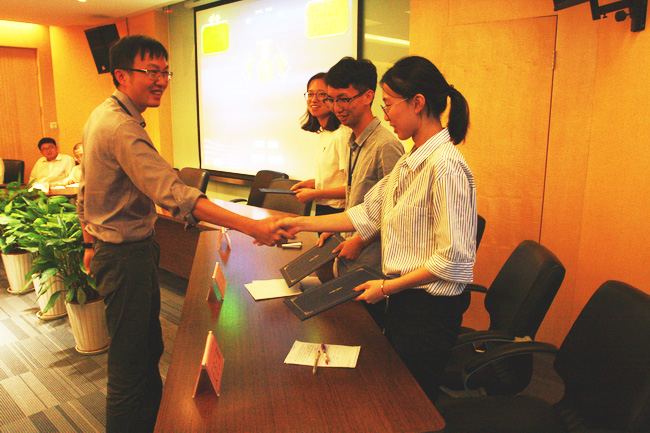 亚洲AV永久无码精品三区在线4