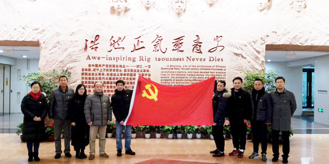 亚洲AV永久无码精品三区在线4