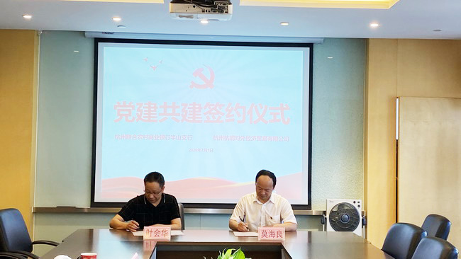 亚洲AV永久无码精品三区在线4