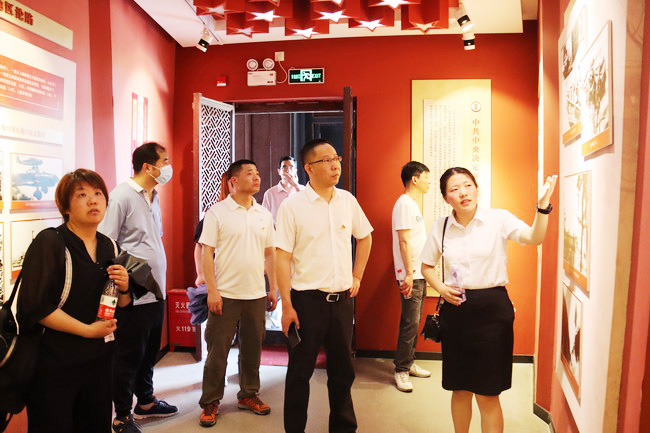 亚洲AV永久无码精品三区在线4