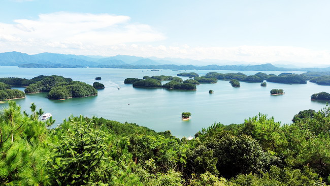 亚洲AV永久无码精品三区在线4