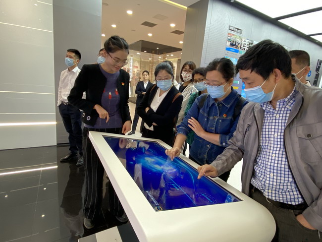 亚洲AV永久无码精品三区在线4