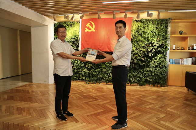 亚洲AV永久无码精品三区在线4