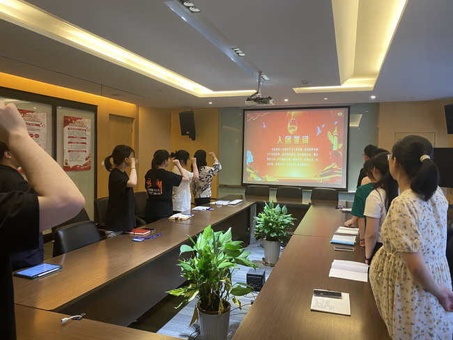 亚洲AV永久无码精品三区在线4