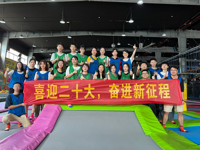 亚洲AV永久无码精品三区在线4