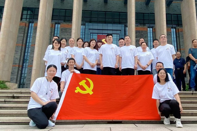 亚洲AV永久无码精品三区在线4