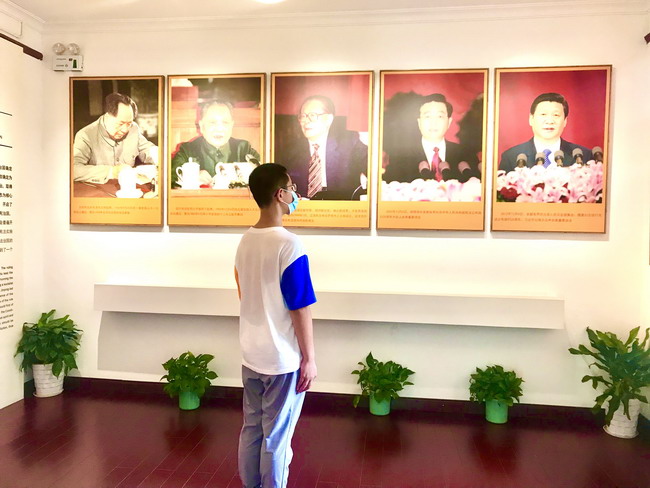 亚洲AV永久无码精品三区在线4