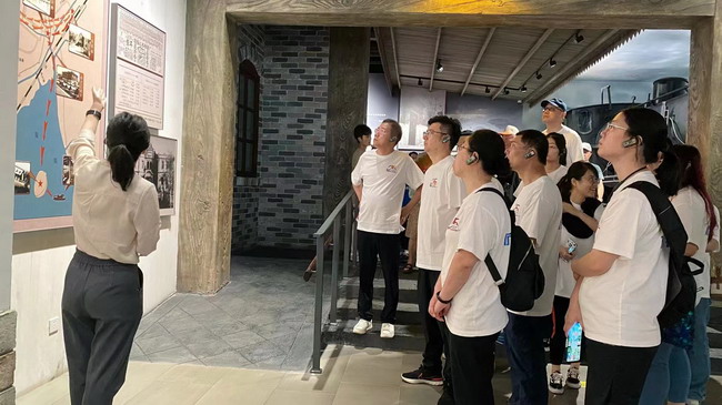 亚洲AV永久无码精品三区在线4