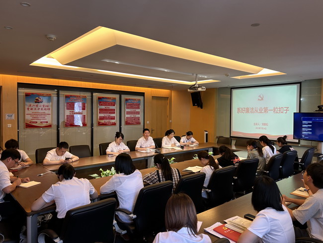 亚洲AV永久无码精品三区在线4