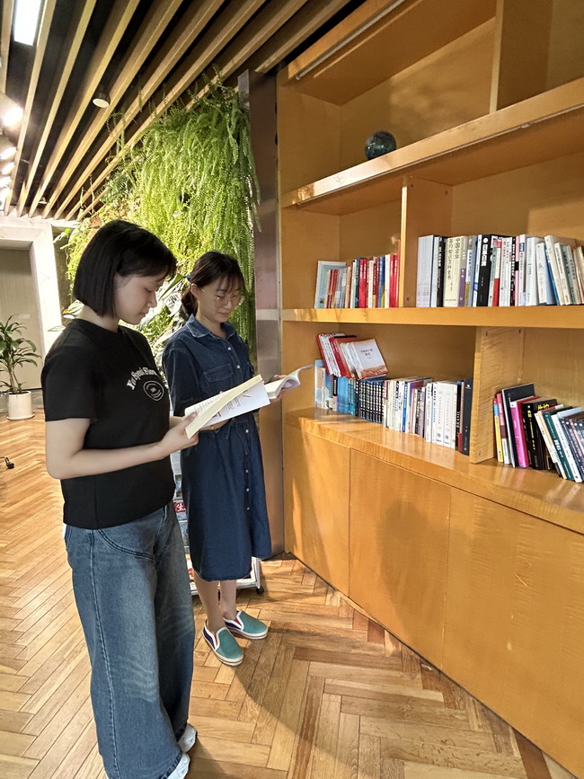 亚洲AV永久无码精品三区在线4