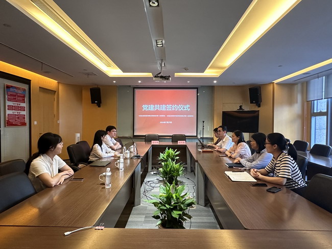 亚洲AV永久无码精品三区在线4